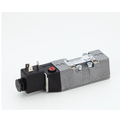 5/2-Wegeventil (Grundplattenventil) ISO STAR - Größe 1 - Betätigung Elektromagnet/Feder Norgren SXE9573-Z71-81-88N Spannung: 110/120 V a.c., Produktphoto